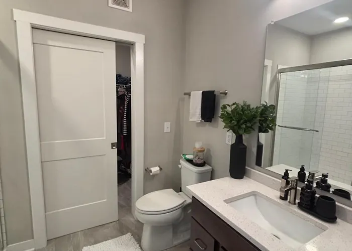 Apartment Peaceful Grandview Escape Minutes From Downtown
